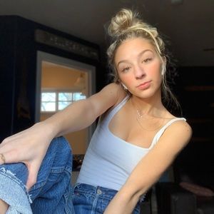 Meet your Posher, Faith